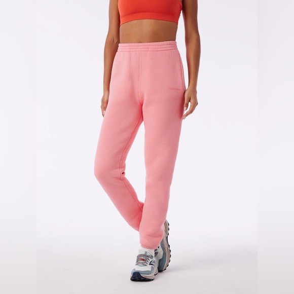 SOLD OUT Outdoor Voices Nimbus Sweatpant Pink Sz XS never worn - Picture 2 of 6
